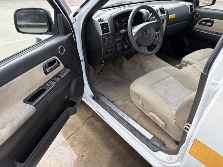 2008-chevrolet-colorado-image-14