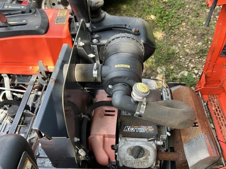 kubota-zg327-image-8