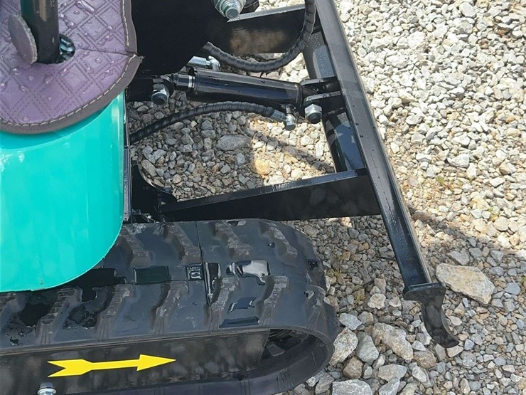 g-industry-h16r-mini-excavator-with-canopy-and-thumb-attachment-image-15