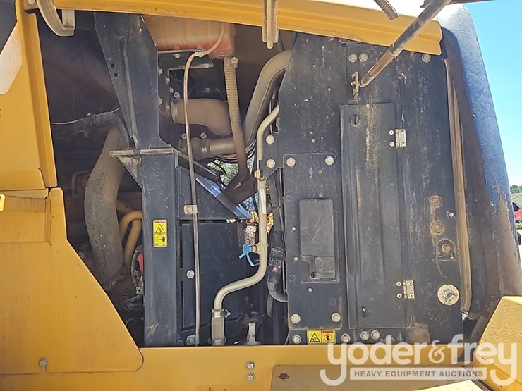 2012-caterpillar-930k-image-23