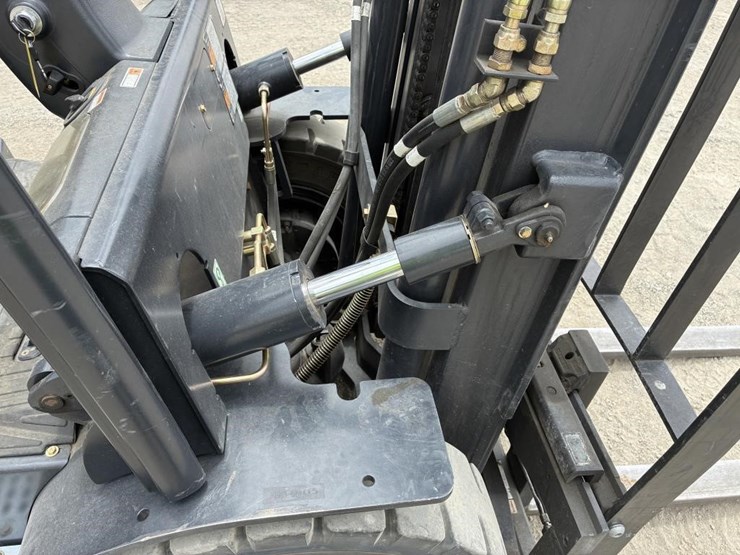2008-doosan-g25p-5-image-6