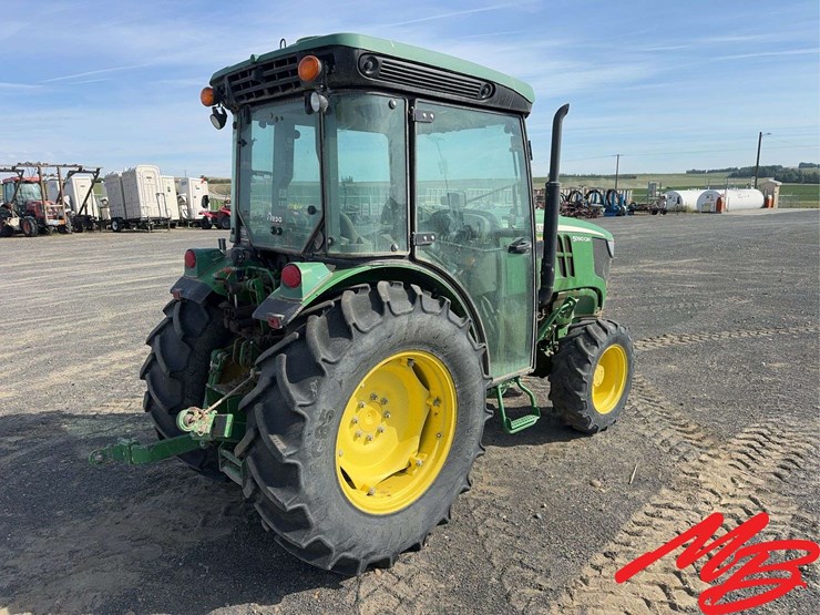 2018-john-deere-5090gn-image-5