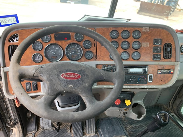 2006-peterbilt-379-image-13