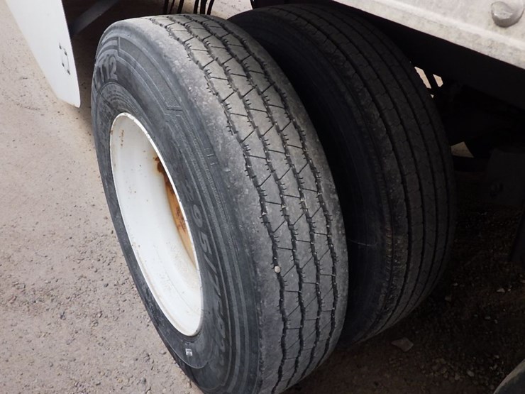 2015-utility-3000r-image-22