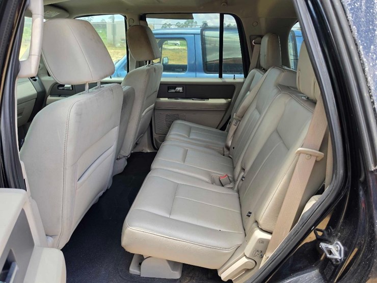 2008-ford-expedition-xlt-image-6