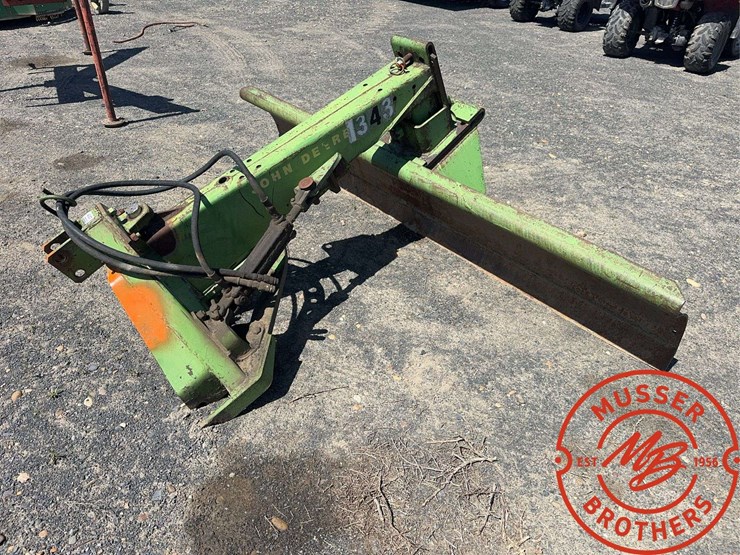 john-deere-115-image-2