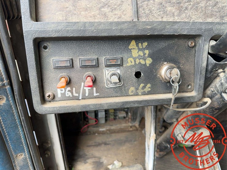 1986-kenworth-t600-image-12