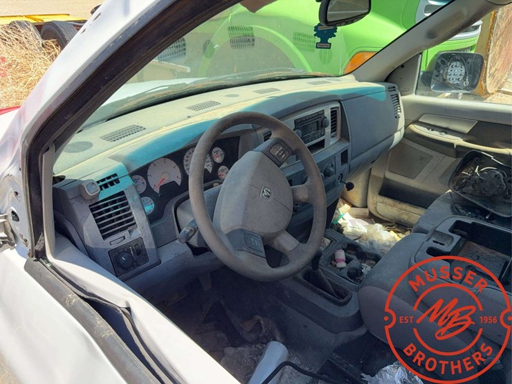 dodge-3500-image-5