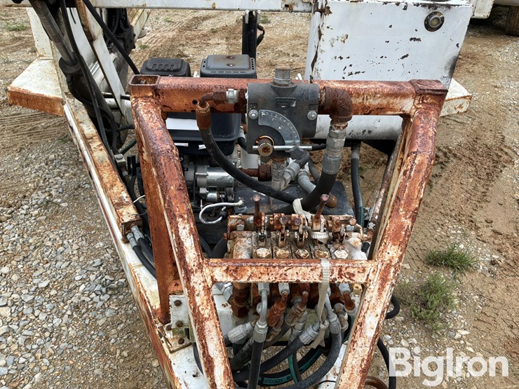 hogg-&-davis-t150-image-11
