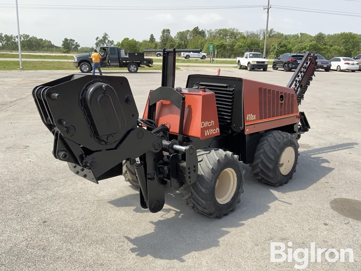 2001-ditch-witch-410sxd-image-5