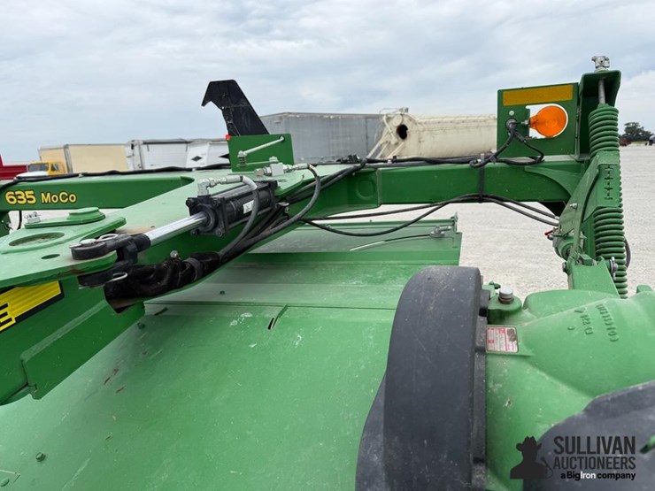 john-deere-635-image-15