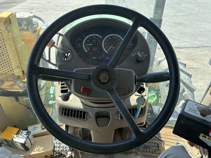 2009-john-deere-6230-image-21