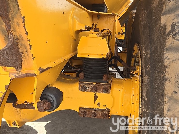 2020-volvo-a25g-image-26