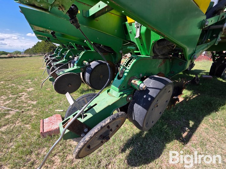 john-deere-1770-image-12