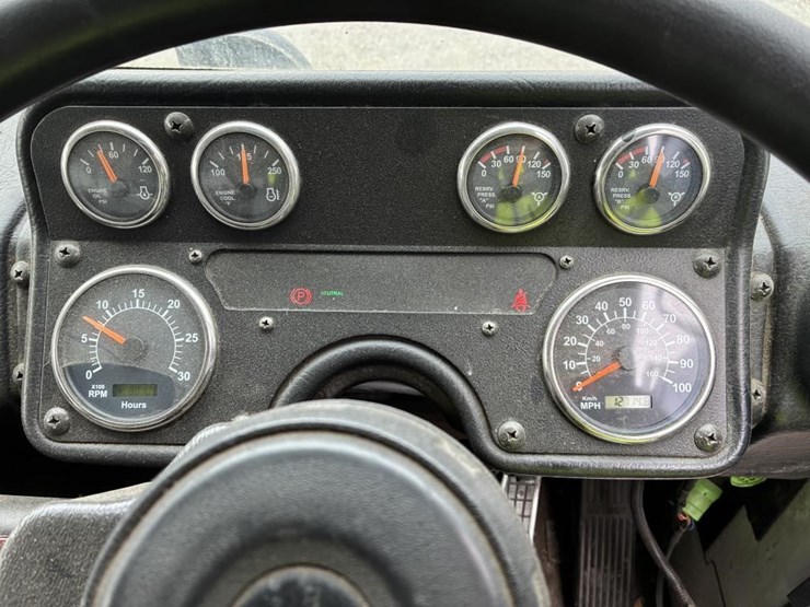 2013-autocar-xpeditor-image-18
