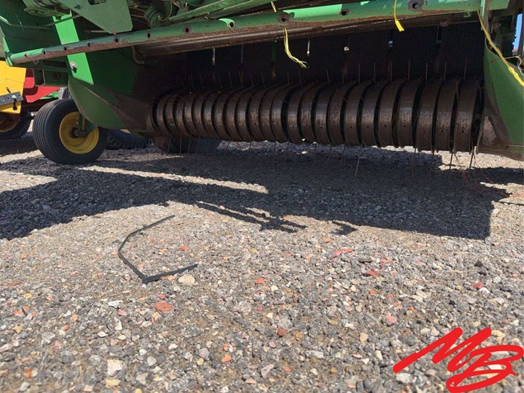 john-deere-566-image-19