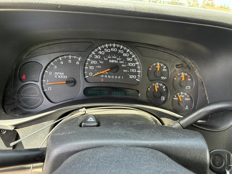 2006-chevrolet-silverado-1500-image-16