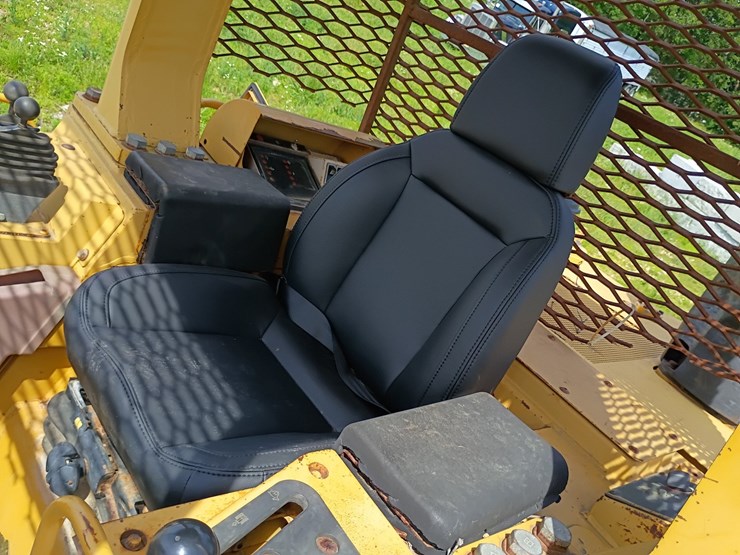caterpillar-963b-image-39