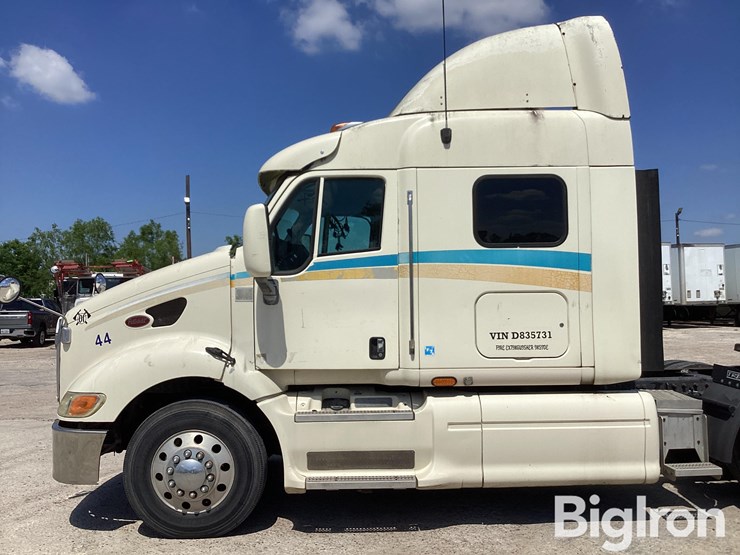 2003-peterbilt-387-image-12