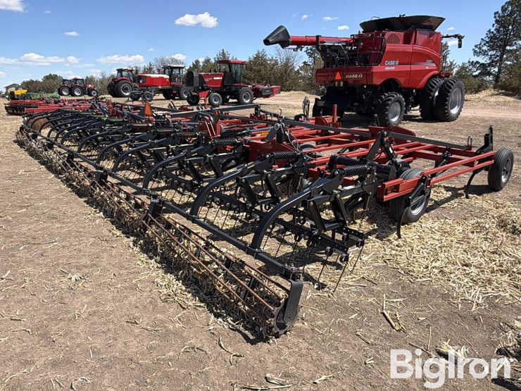 2016-case-ih-200-image-5