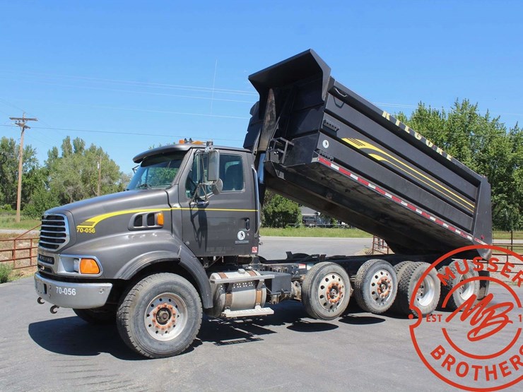 2006-sterling-l9500-image-3