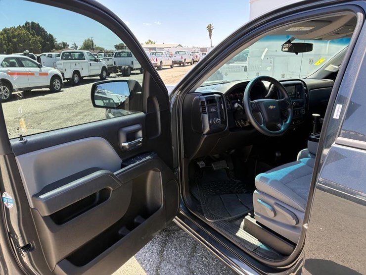 2019-chevrolet-silverado-1500-image-13