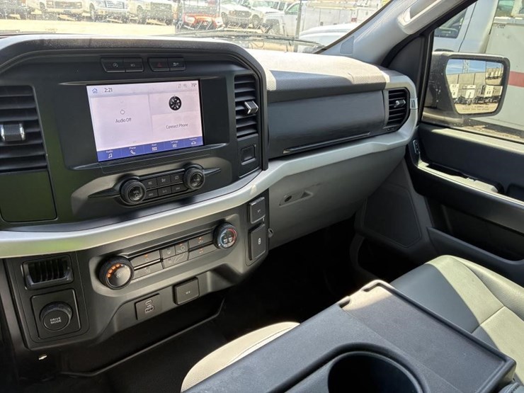 2021-ford-f150-image-16