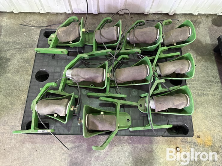 john-deere-down-pressure-air-bags-w/double-valves-image-4