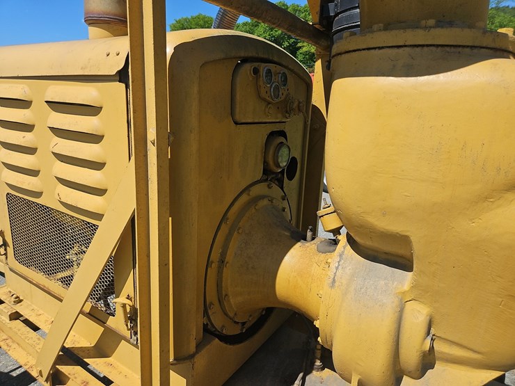 gorman-rupp-10"-tow-behind-water-pump-image-12