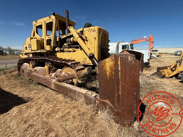 caterpillar-d9h-image-1