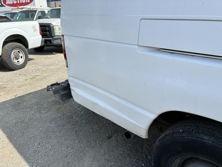 2002-ford-e350-sd-image-5