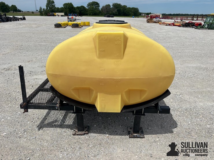 john-deere-2210-image-4