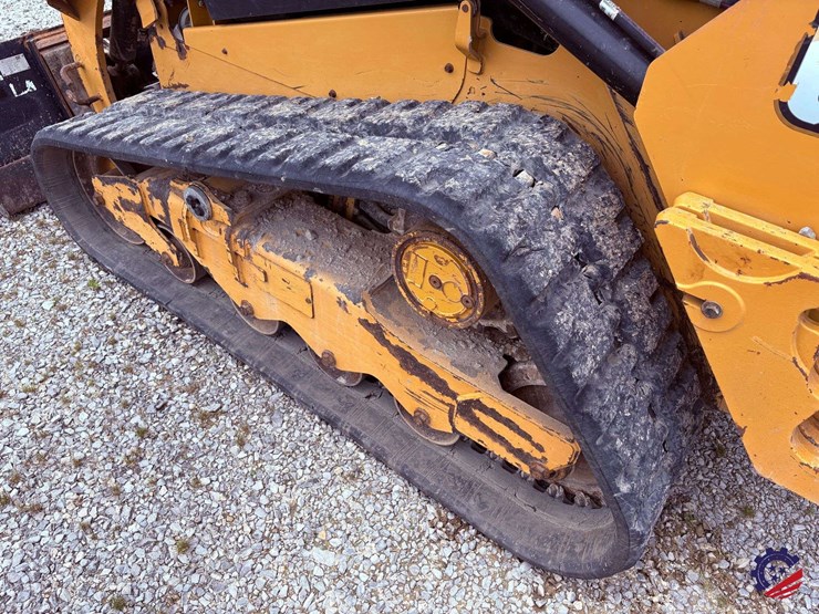 2020-caterpillar-259d3-image-21