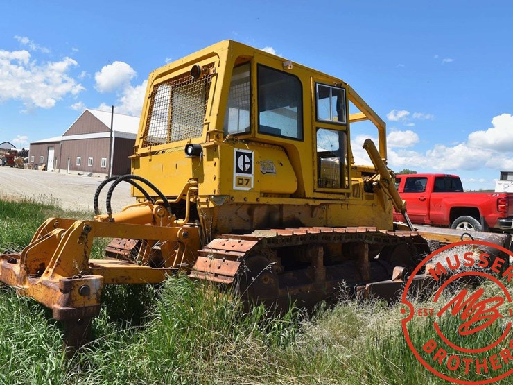 1978-komatsu-d65e-6-image-5