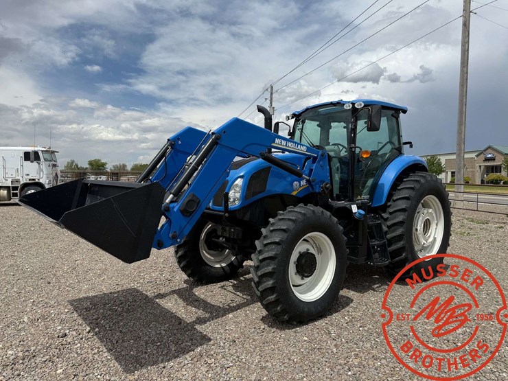 2017-new-holland-ts6.140-image-1