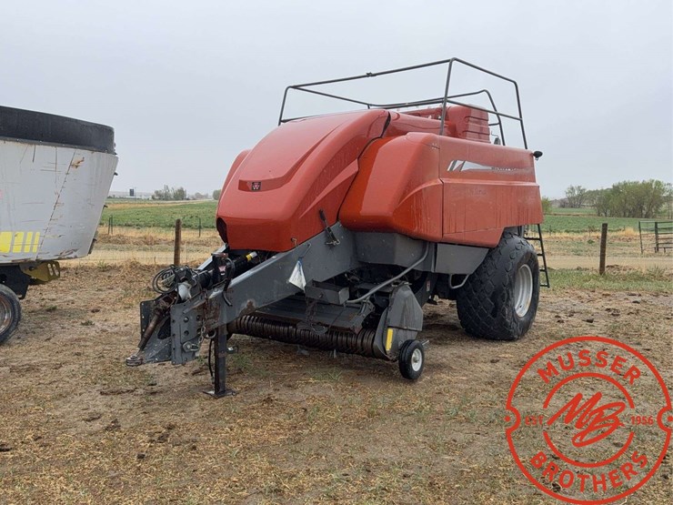 2009-massey-ferguson-2190-image-2