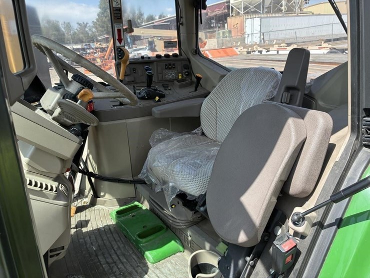 2016-john-deere-6130m-image-20