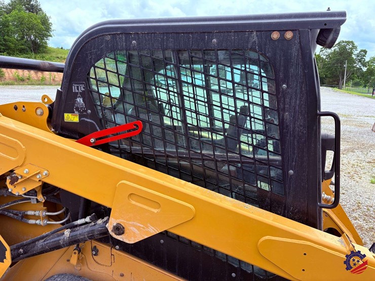 2018-cat-259-skid-steer-image-39