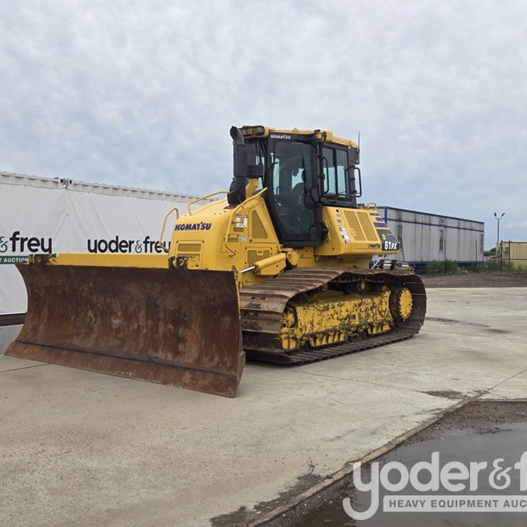 2022 KOMATSU D61PX-24