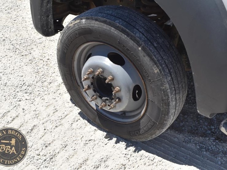 2012-ford-f450-image-12
