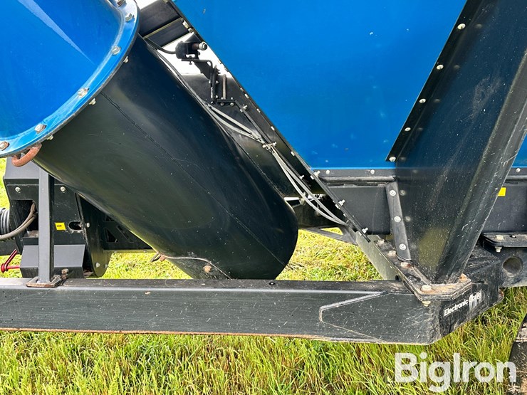 2013-kinze-1100-image-12