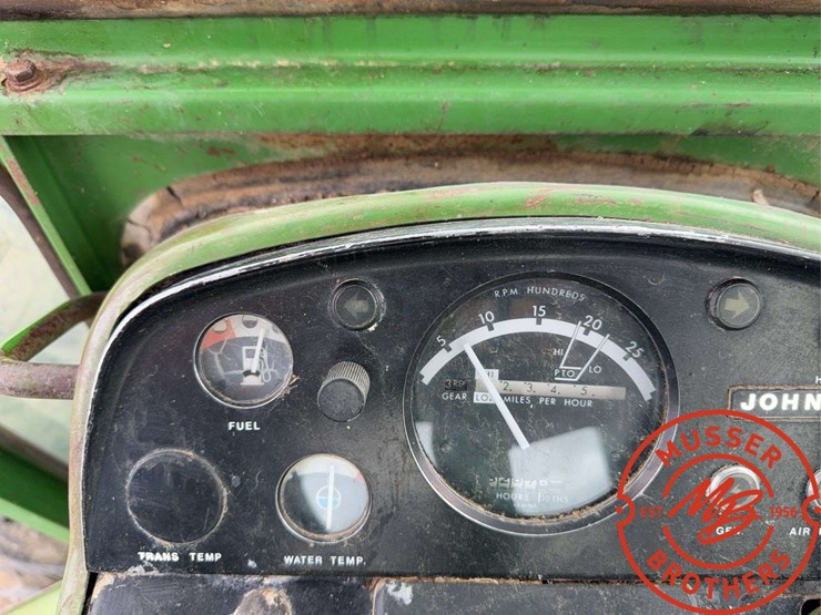 1975-john-deere-7020-image-34