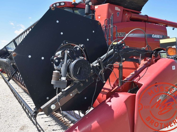 2012-case-ih-3020-image-16