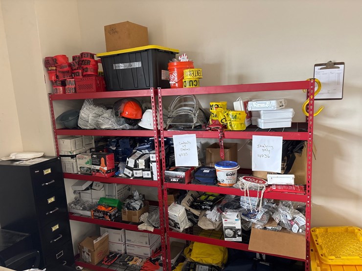 #4035-•-contents-of-two-shelving-units-image-1