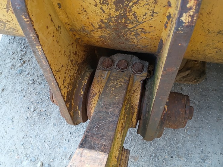 caterpillar-963b-image-71