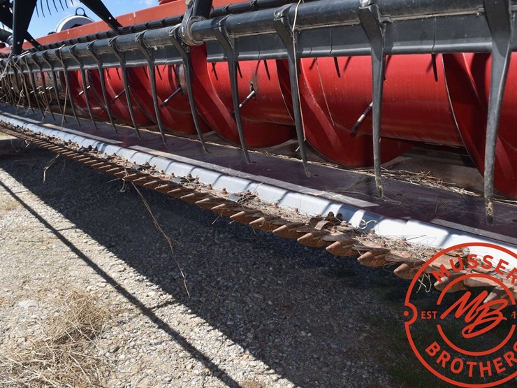 2012-case-ih-3020-image-34