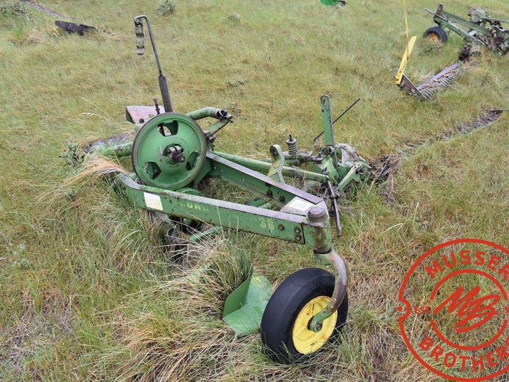 john-deere-38-image-2