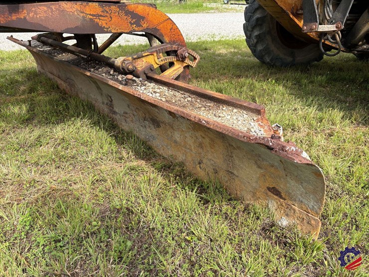 caterpillar-130g-image-46