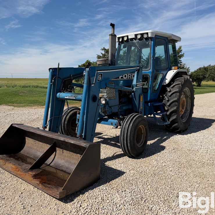 1988 FORD 7710