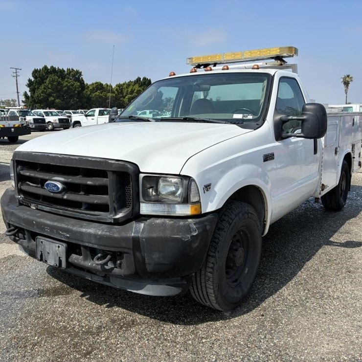 2004 FORD F350
